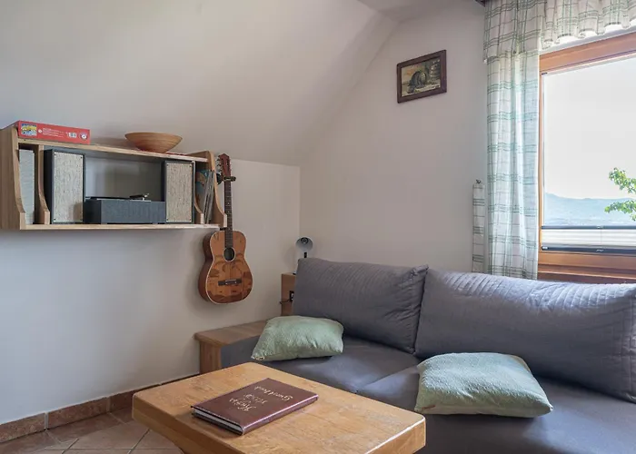 Vineyard Cottage Rataj
