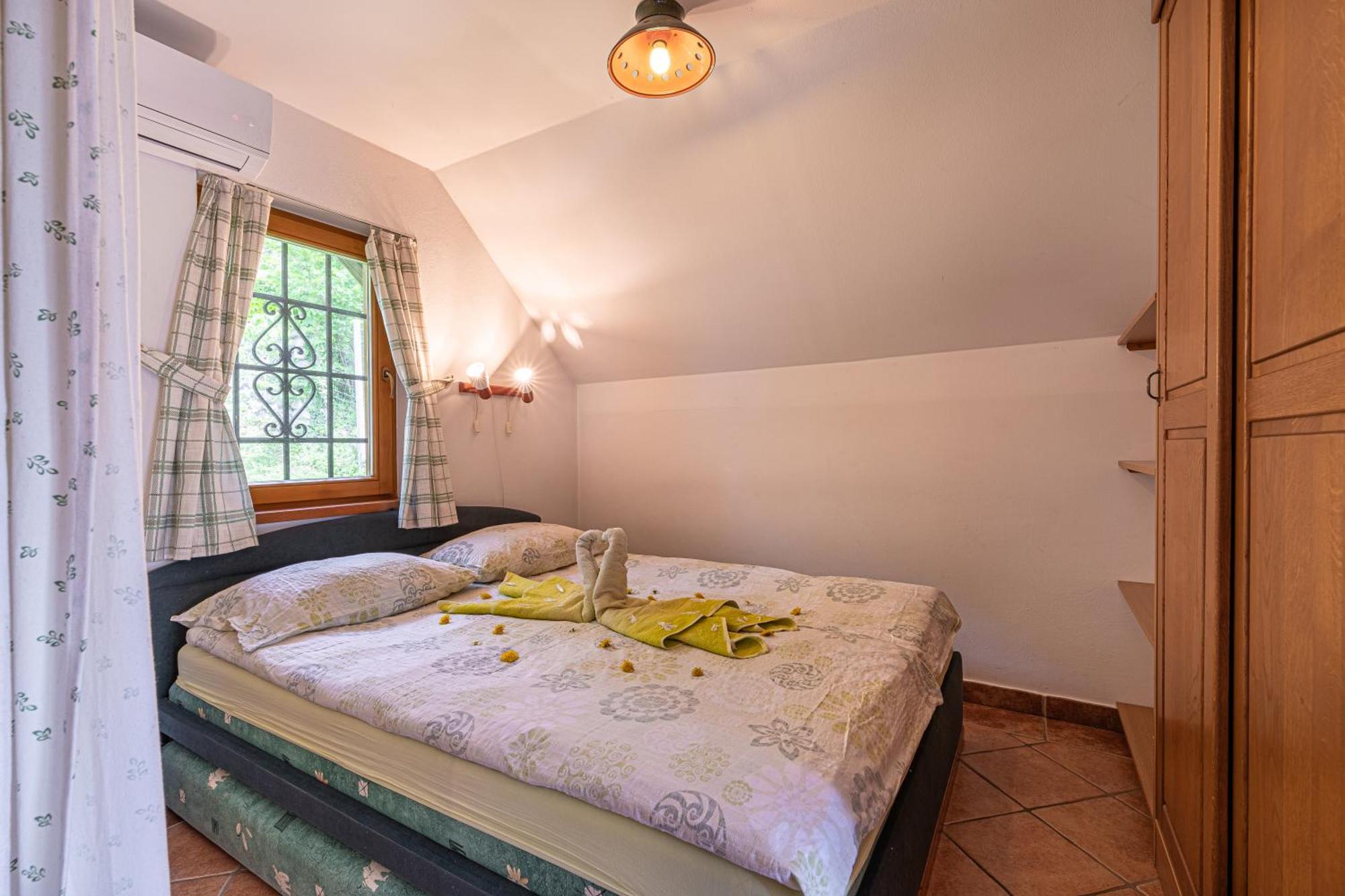 Holiday home Vineyard Rataj 1 *
