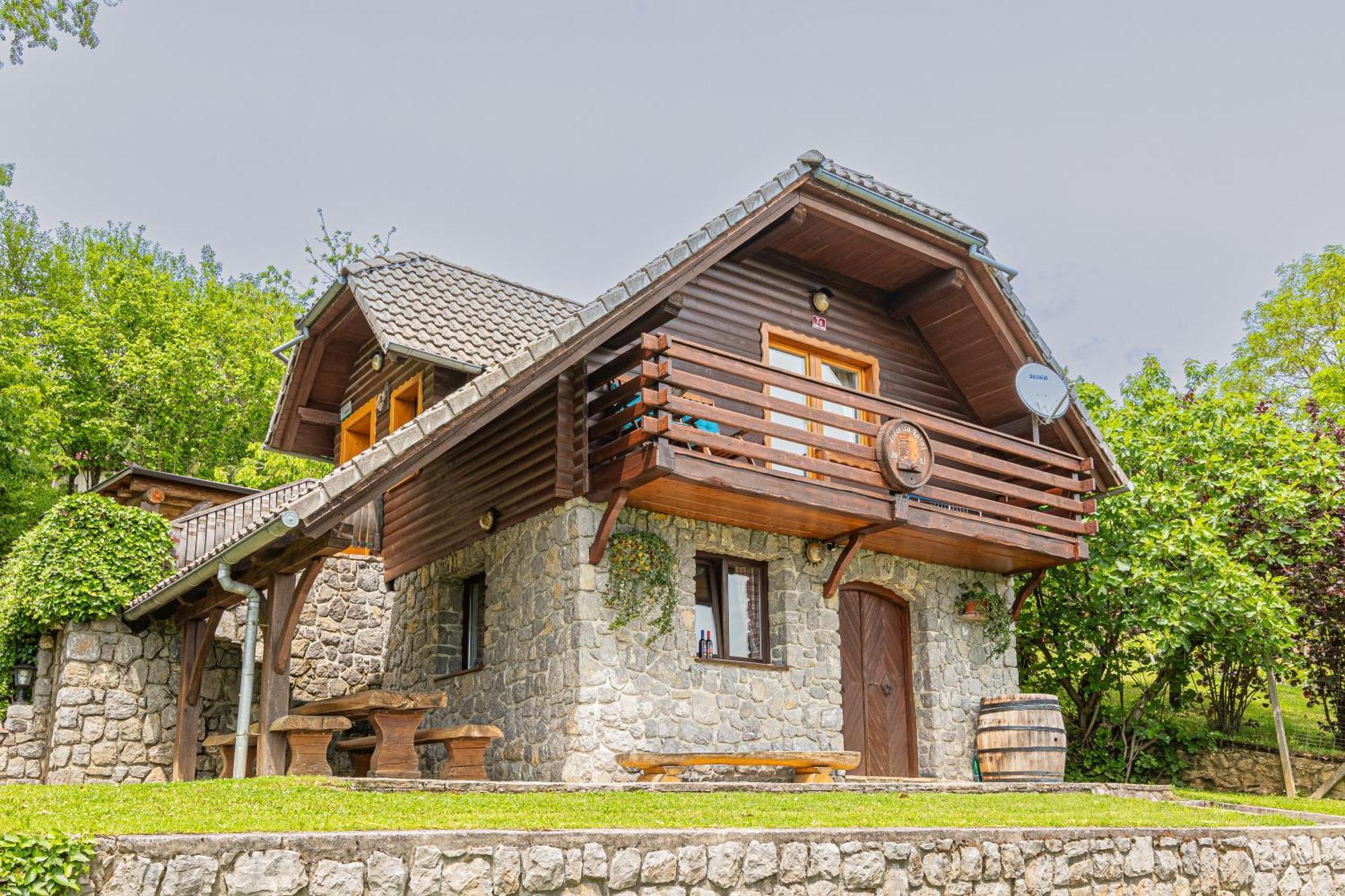 Vineyard Rataj 1 Holiday home